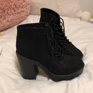 H&M Black Laced Up Boots Size 7/38